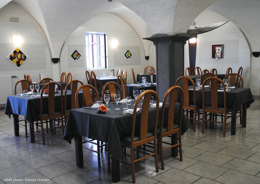 Hotel Les Hirondelles Orcines Esterno foto